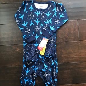 NWT DinoDee Blue Airplane Pajamas 4T